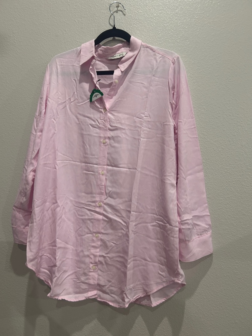 Woman Light Pink Button-Down Shirt